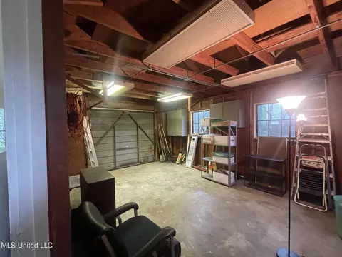 Other - 208 S Park Dr, Jackson, MS 39211 photo 11 of 12