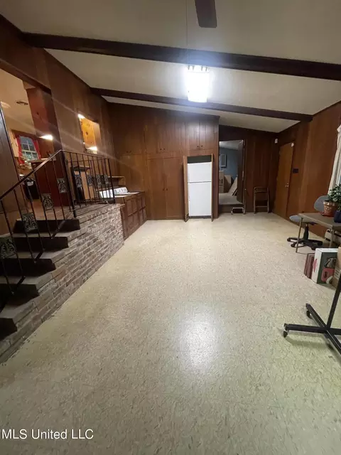 Other - 208 S Park Dr, Jackson, MS 39211 photo 6 of 12