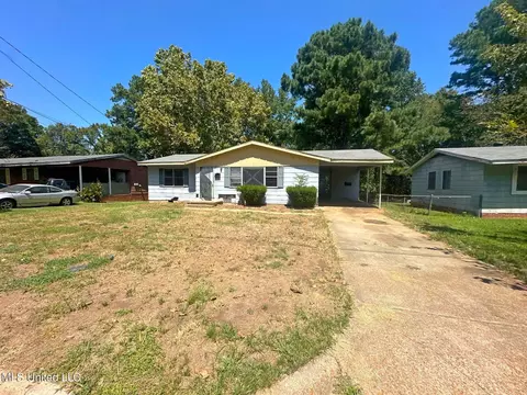Exterior - 5226 Andover Dr, Jackson, MS 39209 photo 4 of 4