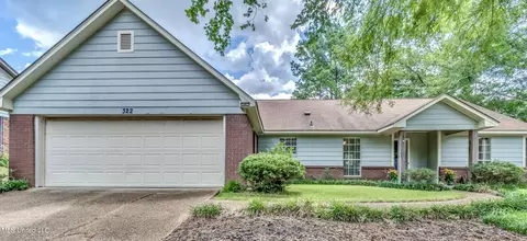 322 Coventry Ct, Brandon, MS 39047 photo 2