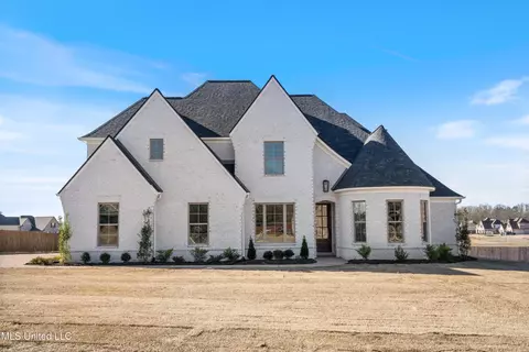 1555 Wilkerson Dr, Southaven, MS 38672