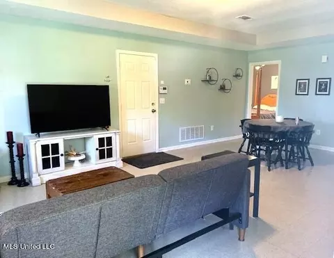Other - 127 Lincoln Place Pl, Jackson, MS 39213 photo 2 of 8