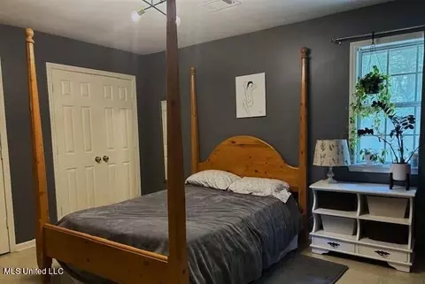 Bedroom - 127 Lincoln Place Pl, Jackson, MS 39213 photo 1 of 4