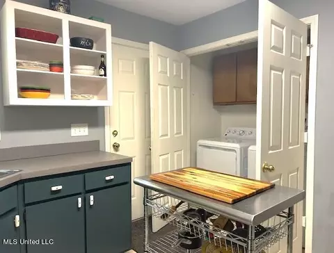 Other - 127 Lincoln Place Pl, Jackson, MS 39213 photo 6 of 8
