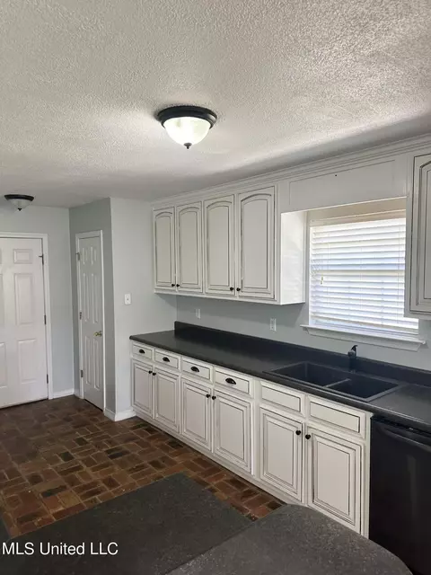 22809 Sonora Dr, Moss Point, MS 39562 photo 10