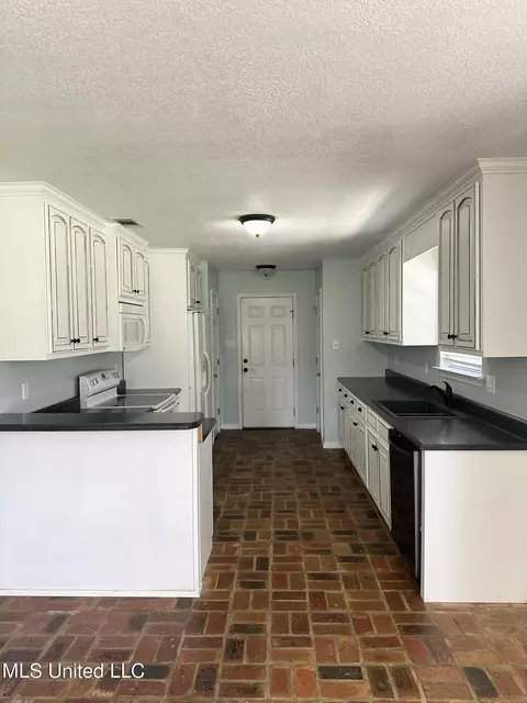 22809 Sonora Dr, Moss Point, MS 39562 photo 9