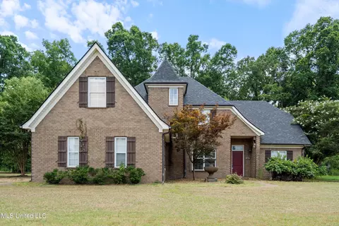 895 Rodeo Way, Nesbit, MS 38651