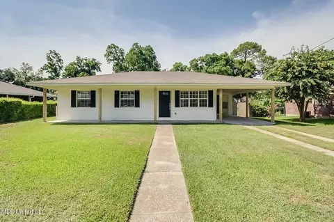 2110 Boardman Blvd, Gulfport, MS 39507