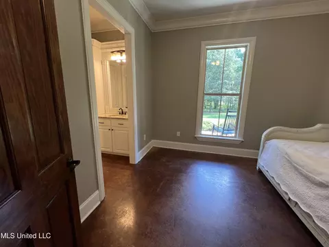 Bedroom - 261 Salem-cato Rd, Brandon, MS 39042 photo 5 of 12