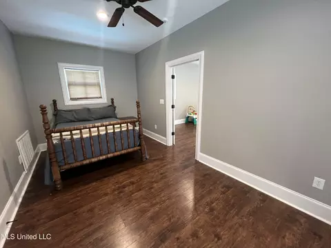 Bedroom - 261 Salem-cato Rd, Brandon, MS 39042 photo 11 of 12