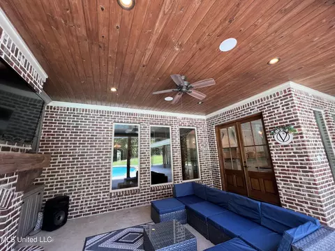 Exterior - 261 Salem-cato Rd, Brandon, MS 39042 photo 23 of 27
