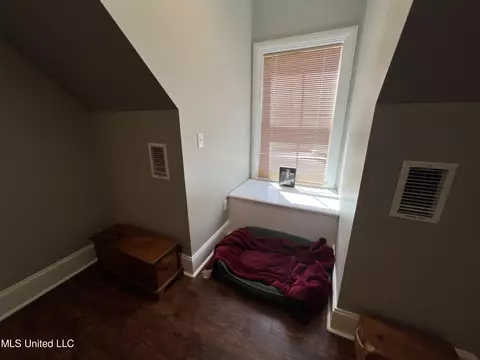 Bedroom - 261 Salem-cato Rd, Brandon, MS 39042 photo 10 of 12
