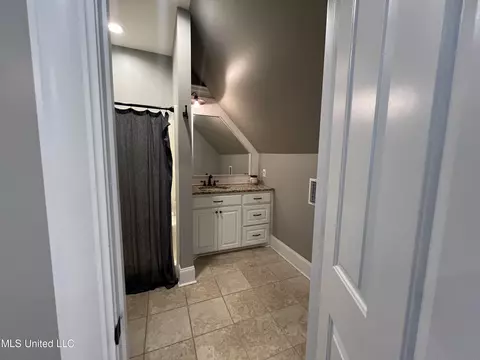 Bath - 261 Salem-cato Rd, Brandon, MS 39042 photo 19 of 20