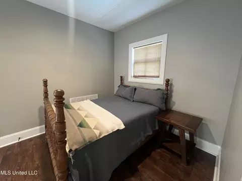 Bedroom - 261 Salem-cato Rd, Brandon, MS 39042 photo 9 of 12