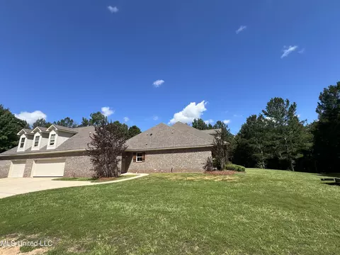 Exterior - 261 Salem-cato Rd, Brandon, MS 39042 photo 2 of 27