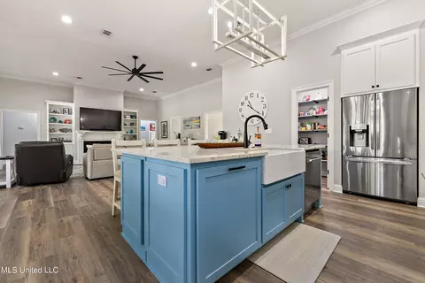 Kitchen - 8516 Julia Dr, Vancleave, MS 39565 photo 2 of 4