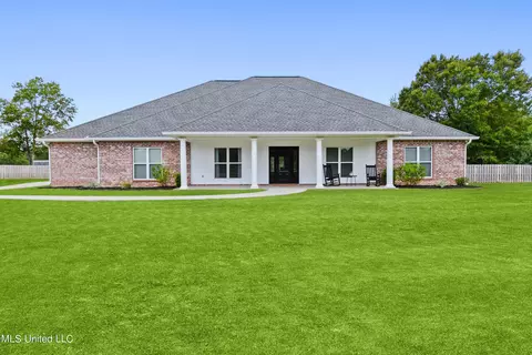 Exterior - 8516 Julia Dr, Vancleave, MS 39565 photo 3 of 9