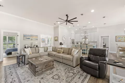 Living - 8516 Julia Dr, Vancleave, MS 39565 photo 4 of 4