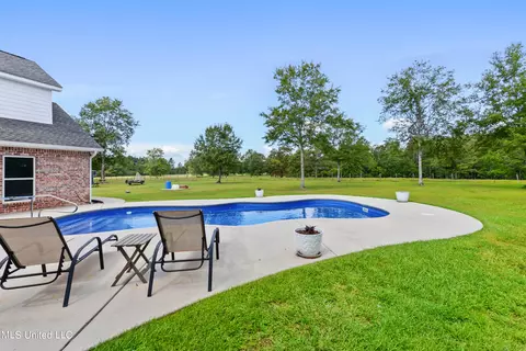 Exterior - 8516 Julia Dr, Vancleave, MS 39565 photo 8 of 9