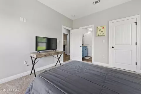 Bedroom - 8516 Julia Dr, Vancleave, MS 39565 photo 6 of 8