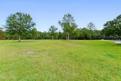 Exterior - 8516 Julia Dr, Vancleave, MS 39565 photo 9 of 9