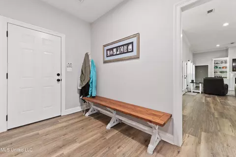 Entry Way - 8516 Julia Dr, Vancleave, MS 39565 photo 2 of 2