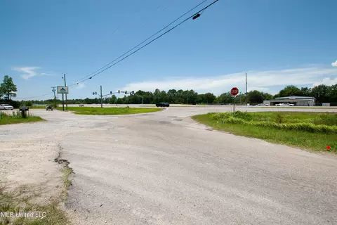 3838 Highway 63, Moss Point, MS 39563 photo 2