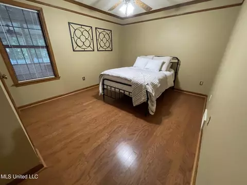 Bedroom - 4016 Los Padres Dr, Nesbit, MS 38651 photo 5 of 6