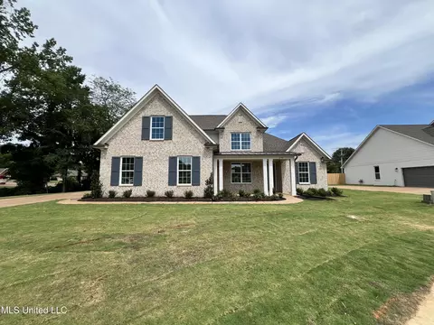 6790 Sunrise Loop E, Olive Branch, MS 38654