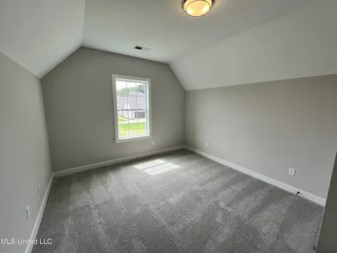 Bedroom - 6790 Sunrise Loop E, Olive Branch, MS 38654 photo 5 of 5