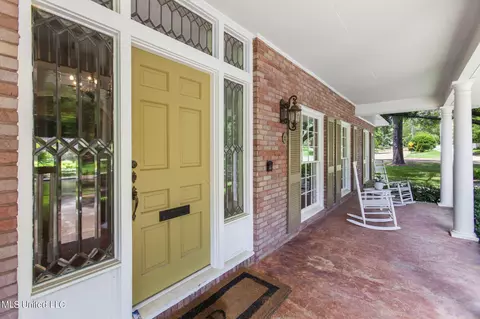 Exterior - 4675 Katherine Blvd, Jackson, MS 39211 photo 3 of 13