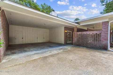 Exterior - 4675 Katherine Blvd, Jackson, MS 39211 photo 12 of 13