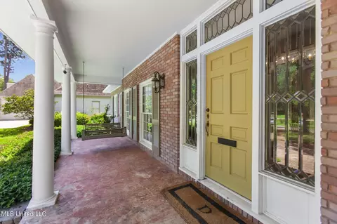 Exterior - 4675 Katherine Blvd, Jackson, MS 39211 photo 5 of 13