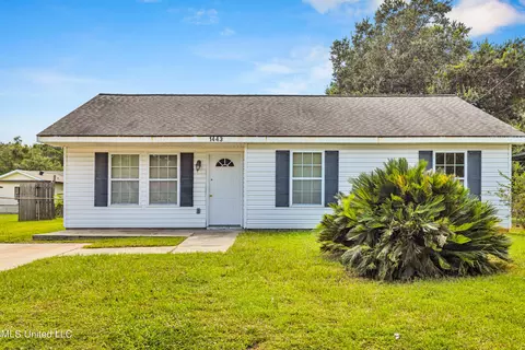 1443 Jo Ellen Cir, Gulfport, MS 39501