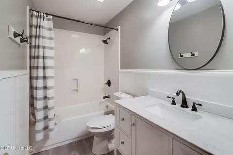 Bath - 5 Earline Ct, Long Beach, MS 39560 photo 3 of 3