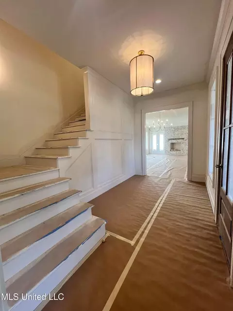 Entry Way - 126 Colony Way, Brandon, MS 39047 photo 2 of 2