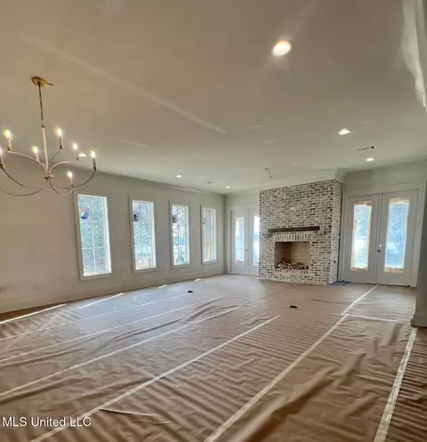 Living - 126 Colony Way, Brandon, MS 39047 photo 2 of 2