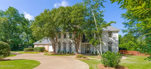 127 Claiborne Cv, Ridgeland, MS 39157