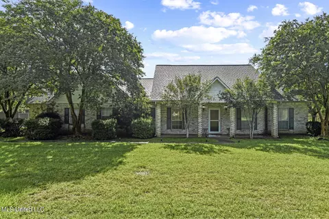 14472 Hatten Ln, Gulfport, MS 39503