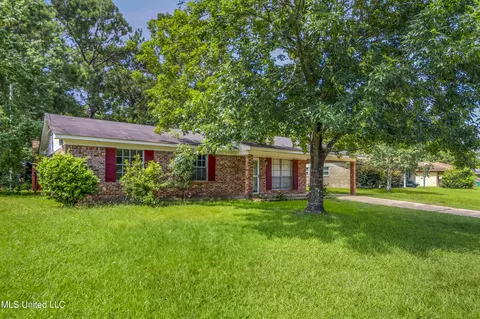 15500 Brandon Dr, Biloxi, MS 39532 photo 3