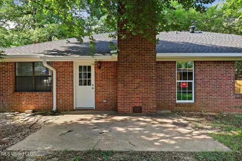 Exterior - 106 Sara Dr, Brandon, MS 39042 photo 7 of 7