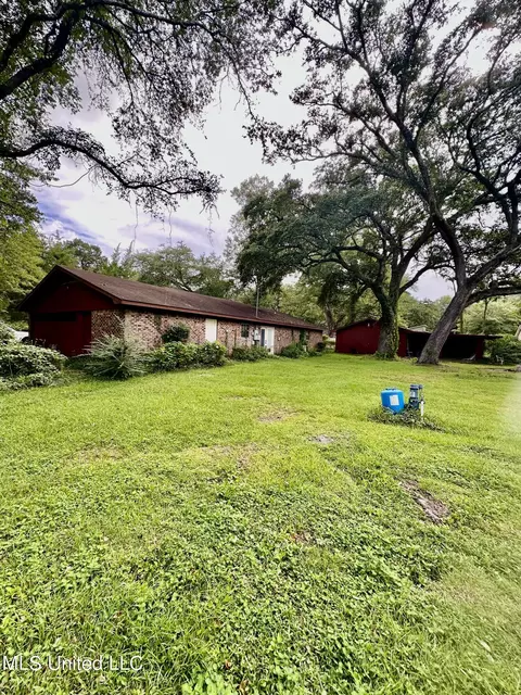 Exterior - 3517 Sheffield Rd, Moss Point, MS 39562 photo 5 of 8