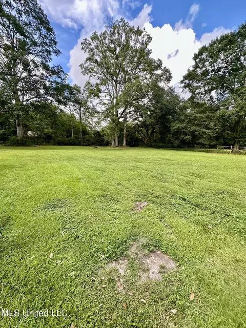 Exterior - 3517 Sheffield Rd, Moss Point, MS 39562 photo 8 of 8