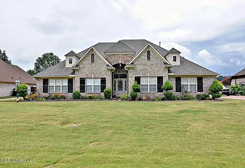 4824 Bowie Ln, Olive Branch, MS 38654