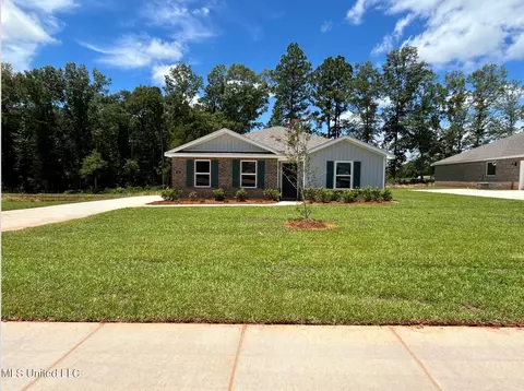 Exterior - 118 Kings Crossing Dr, Lucedale, MS 39452 photo 2 of 2