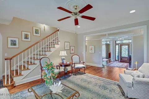 Living - 153 Chapel Ln, Madison, MS 39110 photo 2 of 8