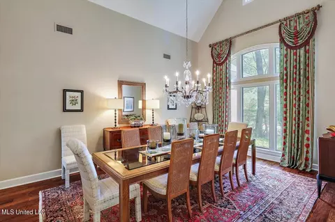 Dining - 153 Chapel Ln, Madison, MS 39110 photo 1 of 4
