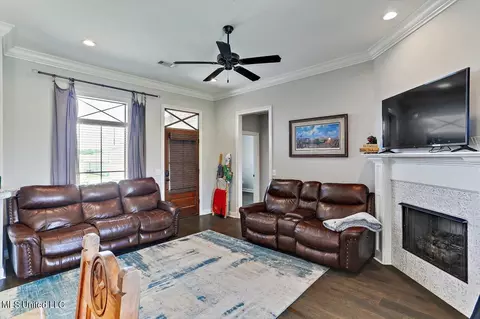 811 Emmas Way, Brandon, MS 39042 photo 5