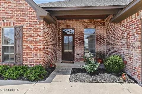 811 Emmas Way, Brandon, MS 39042 photo 3