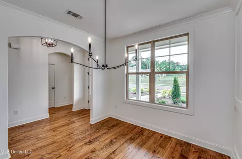 Dining - 322 Celadon Way, Brandon, MS 39042 photo 2 of 3